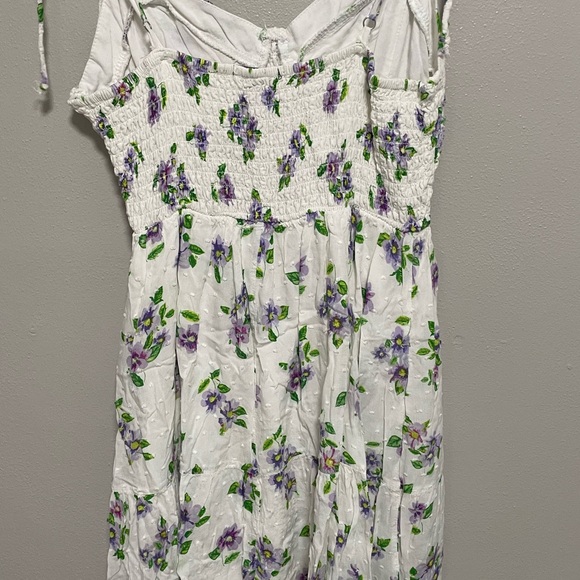Wild Fable White Dress with Purple and Green Floral size medium - Picture 3 of 6
